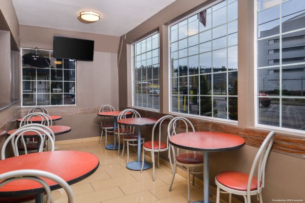 UNIVERSITY INN AND SUITES (Eugene)
